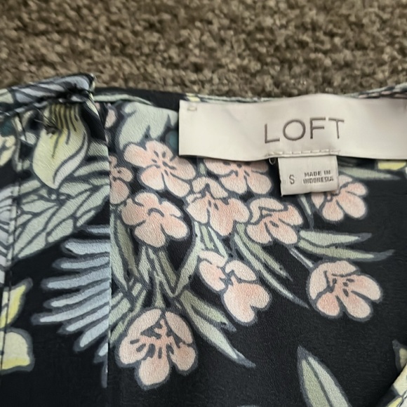 Loft top - Picture 2 of 4